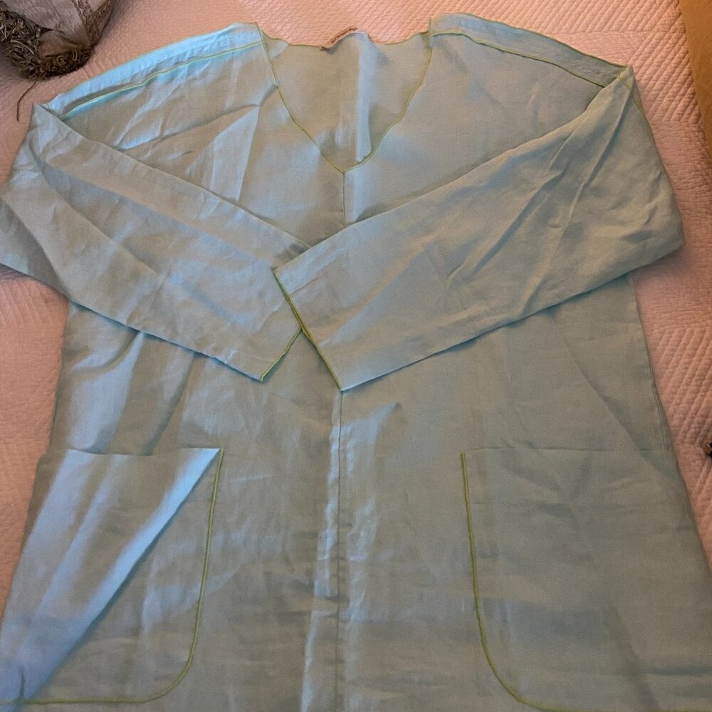 Soft Surroundings 100% Linen Canberra Tunic in turquoise w/ lime green trim